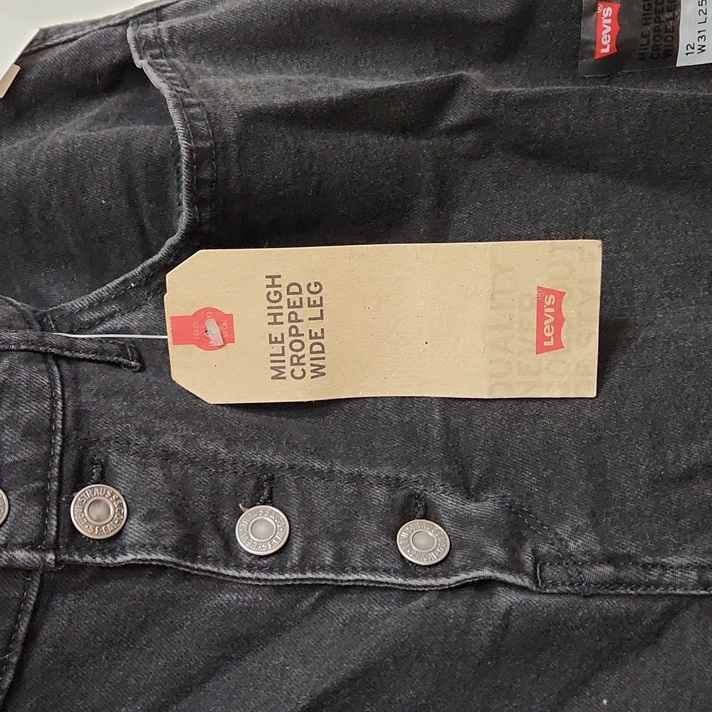 Levi's mile high cropped wide leg black pants